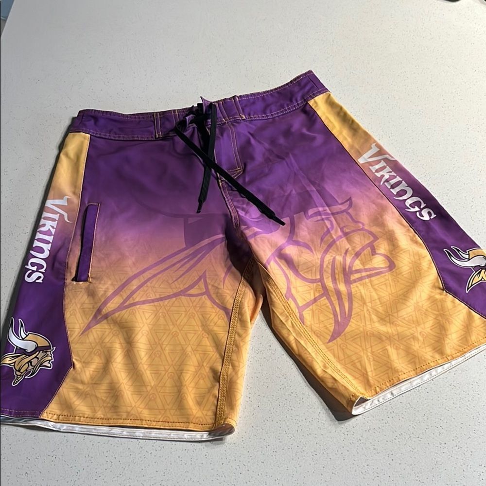NFL Team Apparel Vibrant Purple Board Shorts 32 waist 22 in Length
